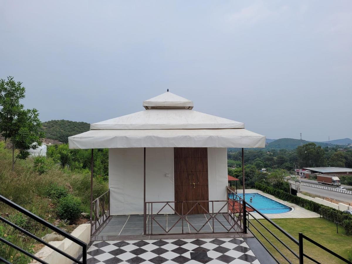 Aura Gold Resort อุเดเปอร์ ภายนอก รูปภาพ